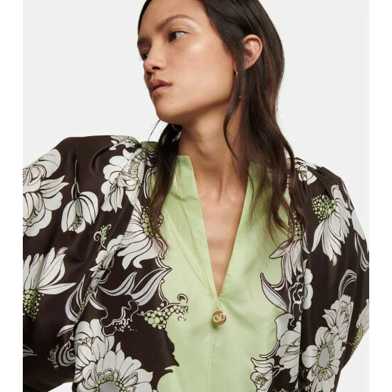 Valentino VLogo Embellished Pendant Necklace 4 Valentino VLogo Embellished Pendant Necklace - Image 2