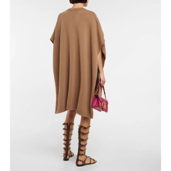 Valentino VLogo Chain Virgin Wool Poncho 4 Valentino VLogo Chain Virgin Wool Poncho - Image 2