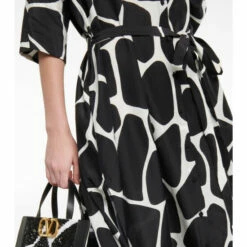 Valentino Printed Cotton And Silk Midi Dress 10 Valentino Printed Cotton And Silk Midi Dress -Deals Valentino Store unnamed file 1157