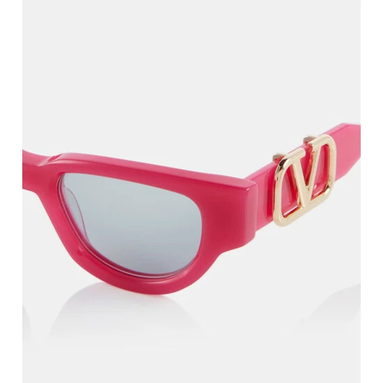 Valentino V-Due Cat-eye Sunglasses 3 Valentino V-Due Cat-eye Sunglasses