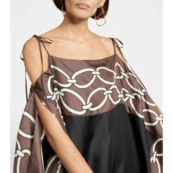 Valentino Chain 1967 Silk Kaftan 8 Valentino Chain 1967 Silk Kaftan -Deals Valentino Store unnamed file 1938