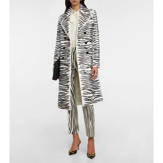 Valentino Embellished Wool And Cashmere Coat 3 Valentino Embellished Wool And Cashmere Coat