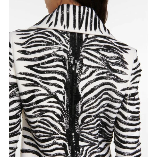 Valentino Embellished Wool And Cashmere Coat 6 Valentino Embellished Wool And Cashmere Coat - Image 4