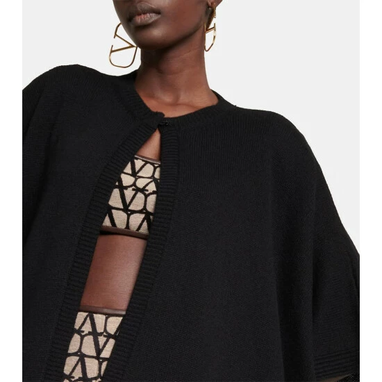 Valentino VLogo Chain Cashmere Cardigan 6 Valentino VLogo Chain Cashmere Cardigan - Image 4