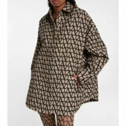 Valentino Toile Iconographe Shirt Jacket -Deals Valentino Store unnamed file 552