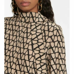 Valentino VLogo Silk Blouse -Deals Valentino Store unnamed file 556