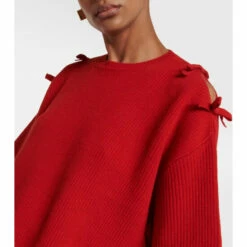 Valentino Bow-embellished Virgin Wool Sweater -Deals Valentino Store unnamed file 620