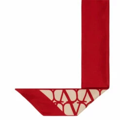 Valentino Toile Iconographe Silk Scarf -Deals Valentino Store unnamed file 663