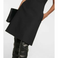 Valentino Crêpe Couture Minidress 9 Valentino Crêpe Couture Minidress -Deals Valentino Store unnamed file 683