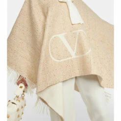 Valentino Logo Jacquard Wool-blend Poncho -Deals Valentino Store unnamed file 73
